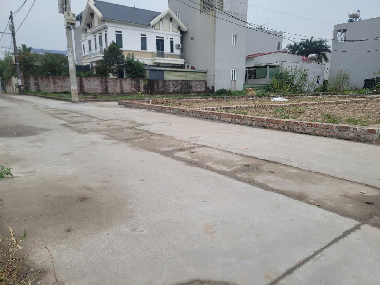 Bán 52m Full thổ cư TT Quang Minh Mê Linh