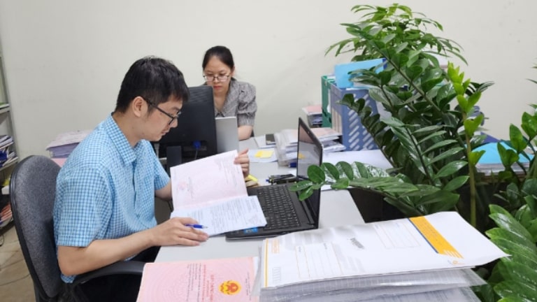 Thủ Tục Sang Tên Sổ Đỏ Đất Nền Mê Linh - Hướng Dẫn Chi Tiết A-Z 4 thủ tục sang tên sổ đỏ đất nền Mê Linh